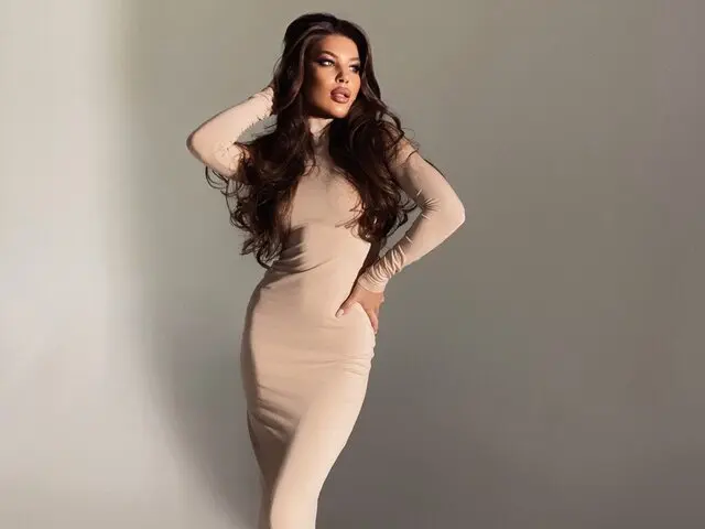 ArielRoyce Porn Vip Show