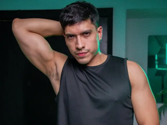 HenriClark Porn Vip Show